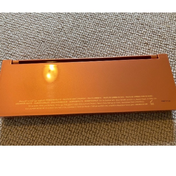 Naked Heat Eyeshadow Palette (Gently Used) - Picture 5 of 5